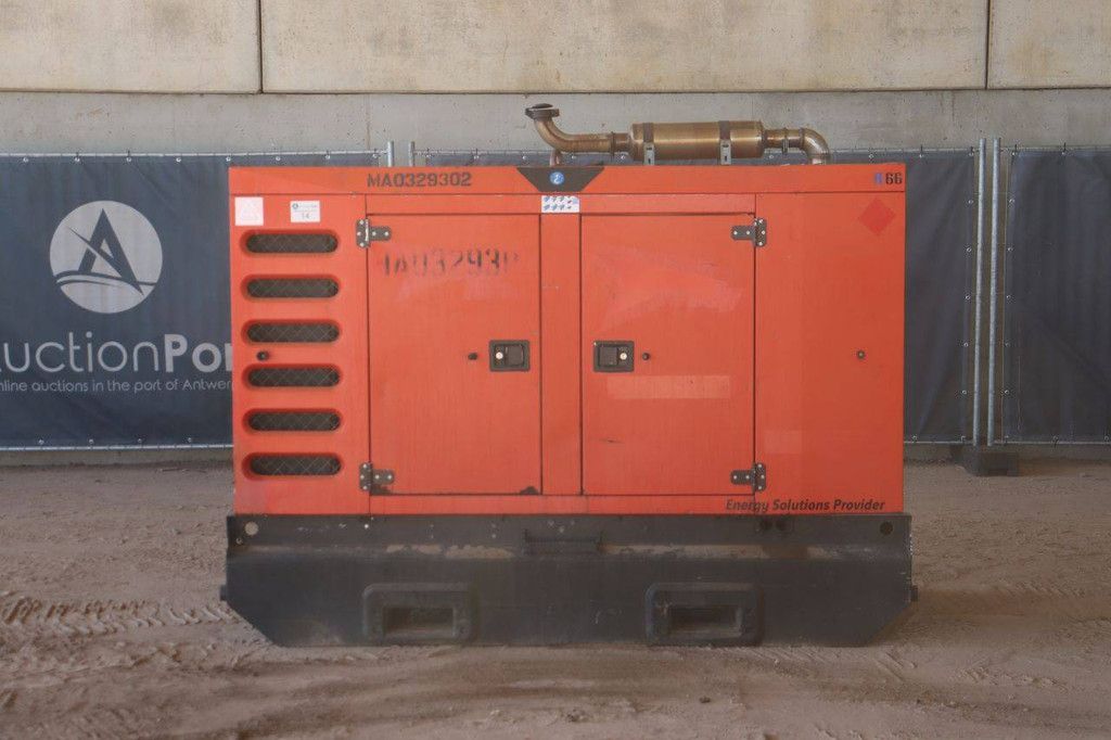 Generator SDMO R66 Diesel 66kVA 2017