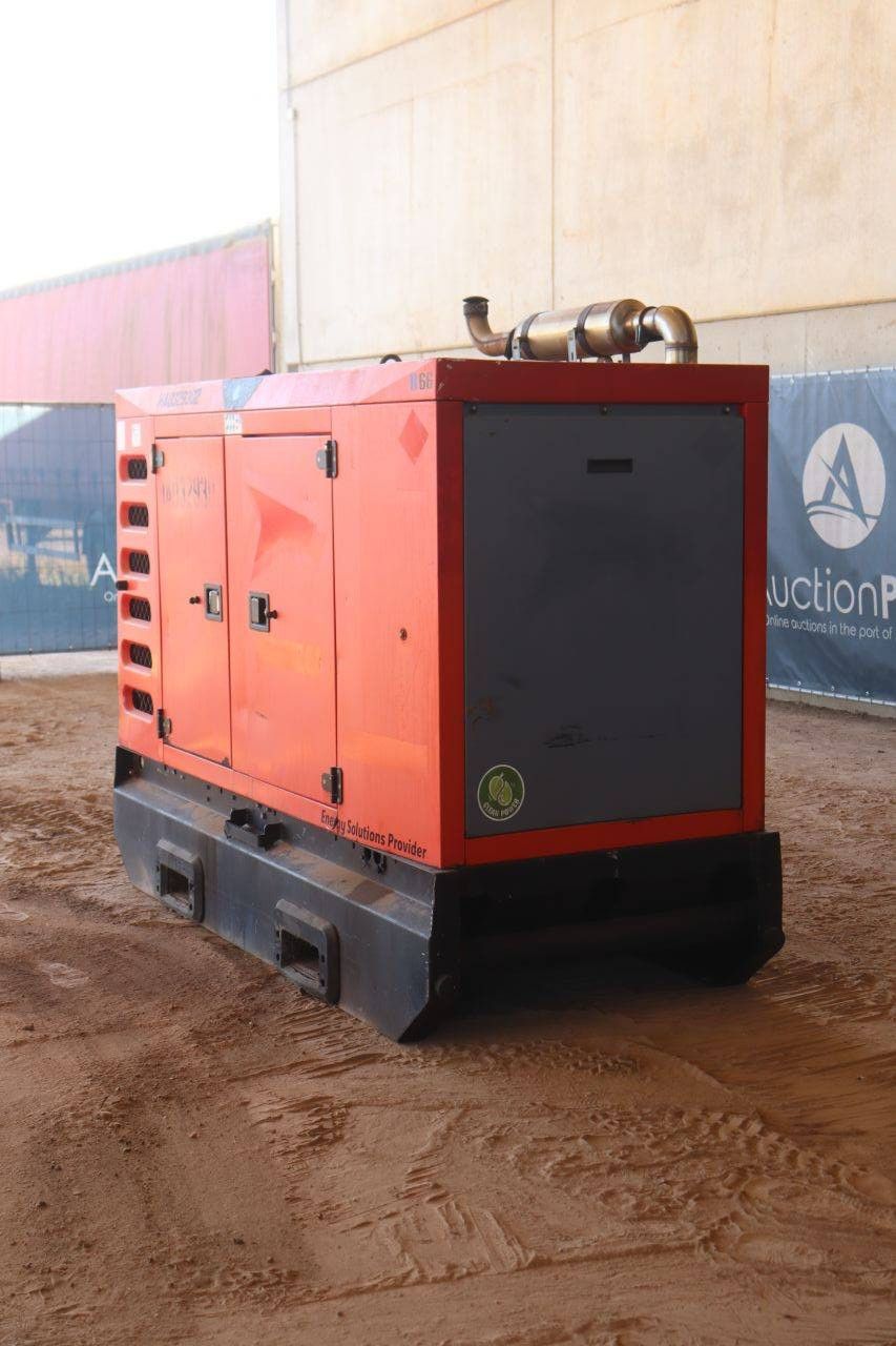Generator SDMO R66 Diesel 66kVA 2017