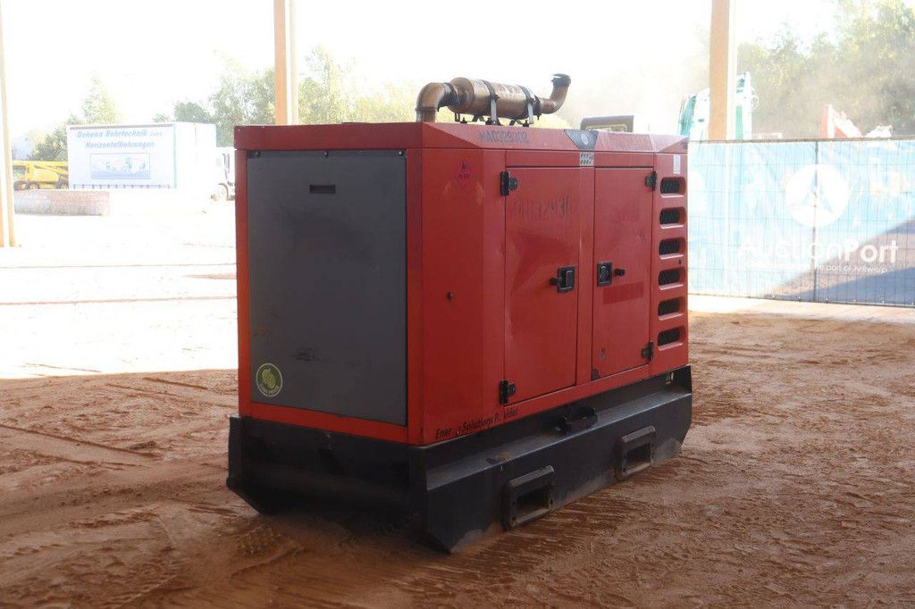 Generator SDMO R66 Diesel 66kVA 2017