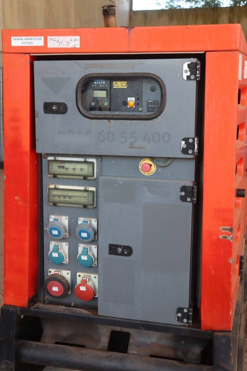 Generator SDMO R66 Diesel 66kVA 2017