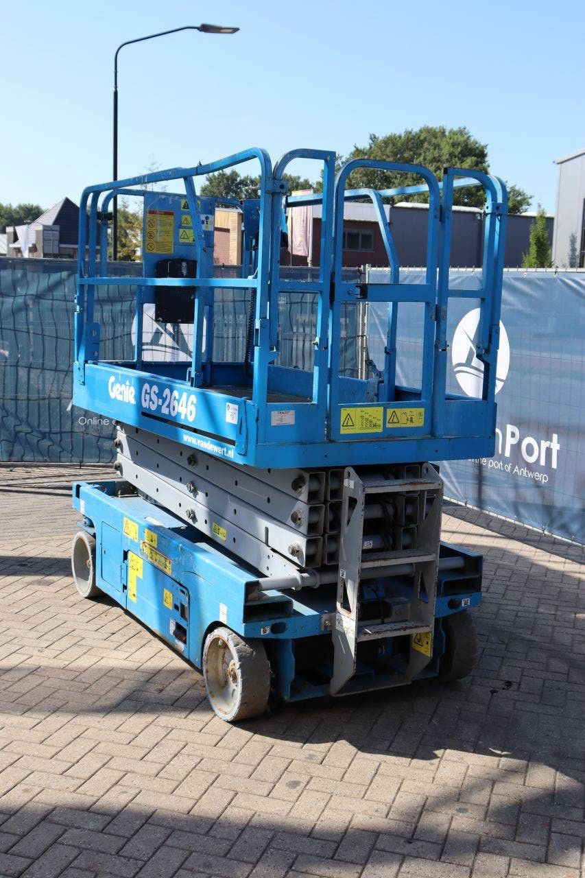 Scissor Lift Genie GS2646 Electric 10m 2009