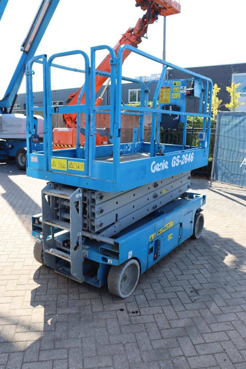 Scissor Lift Genie GS2646 Electric 10m 2009