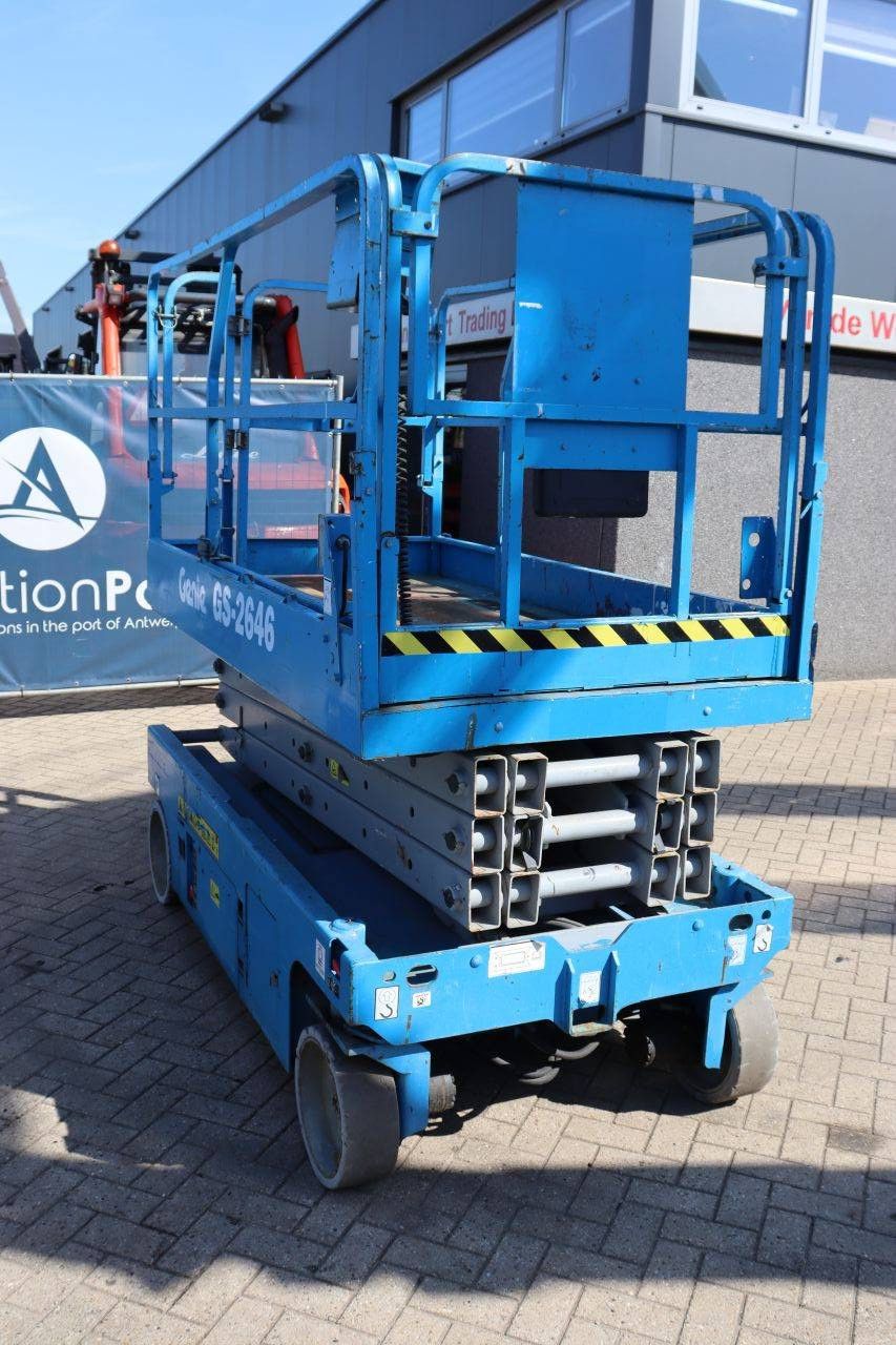 Scissor Lift Genie GS2646 Electric 10m 2009
