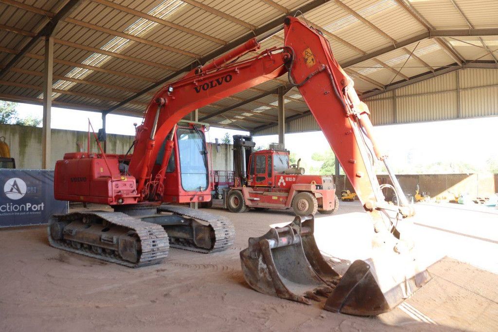 Raupenbagger Volvo EC140B Diesel 69kW 2004