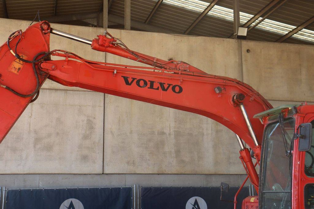 Raupenbagger Volvo EC140B Diesel 69kW 2004