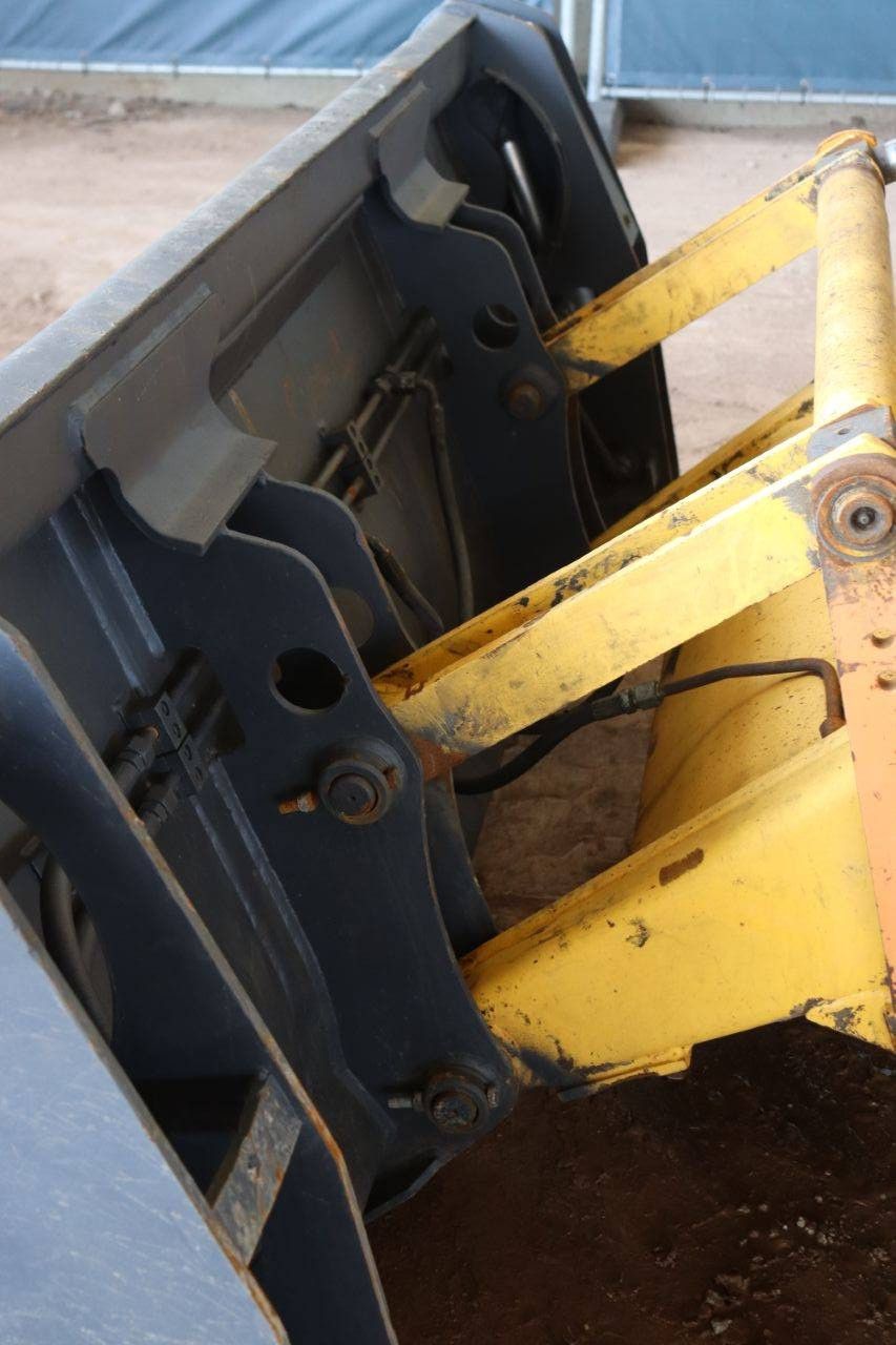 New Holland B80B-SS Diesel 72kW 2017 backhoe loader