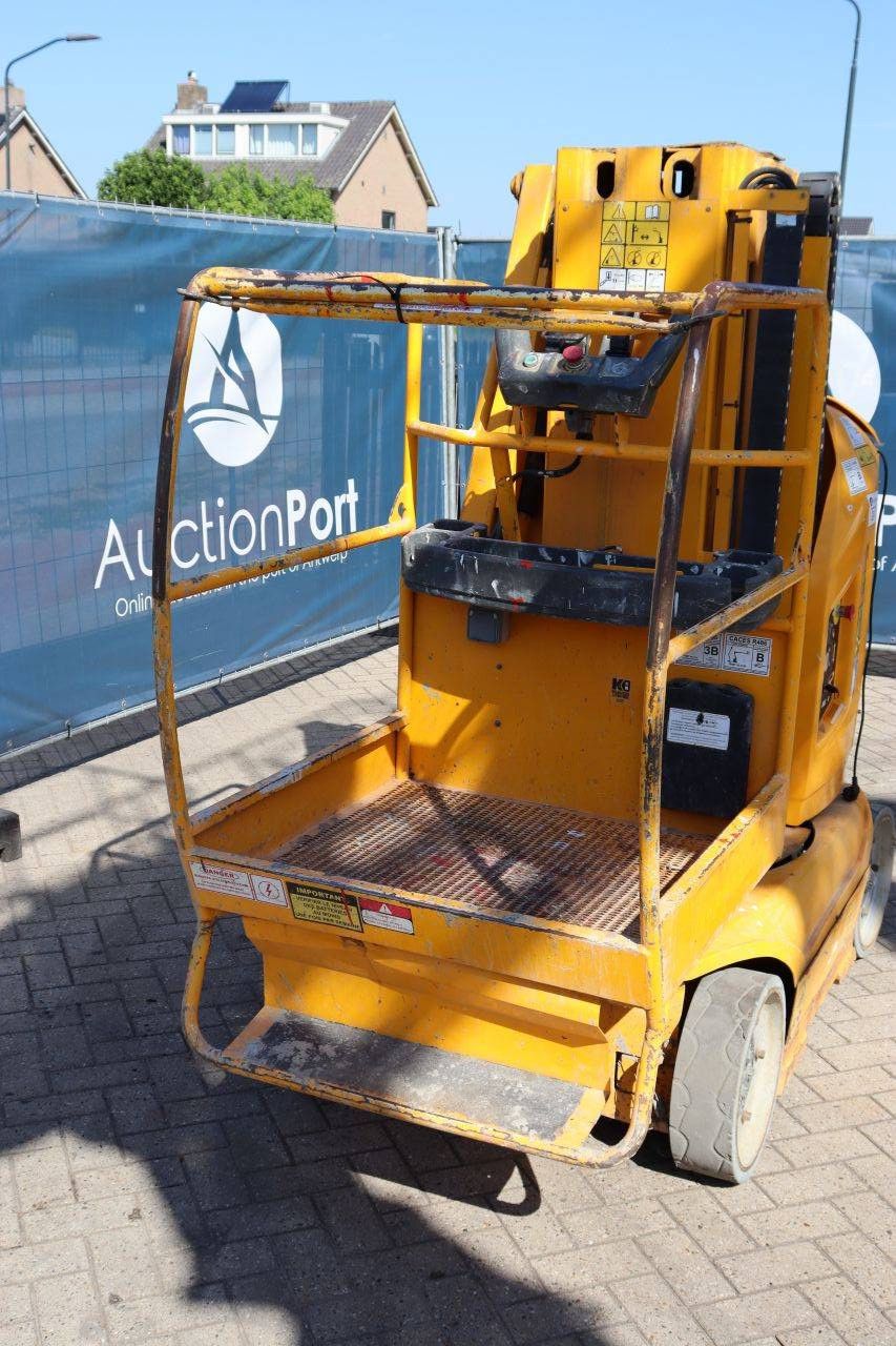JLG Toucan 8E Elektrischer Mastlift 8,2 m 2011