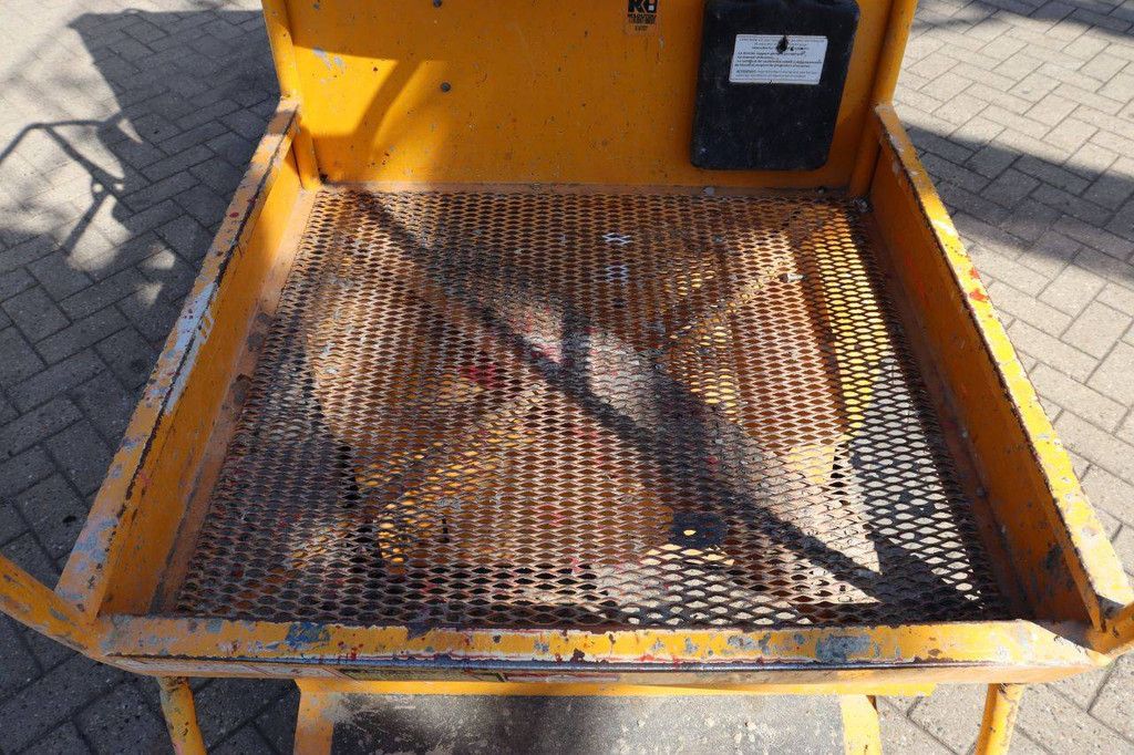 JLG Toucan 8E Elektrischer Mastlift 8,2 m 2011