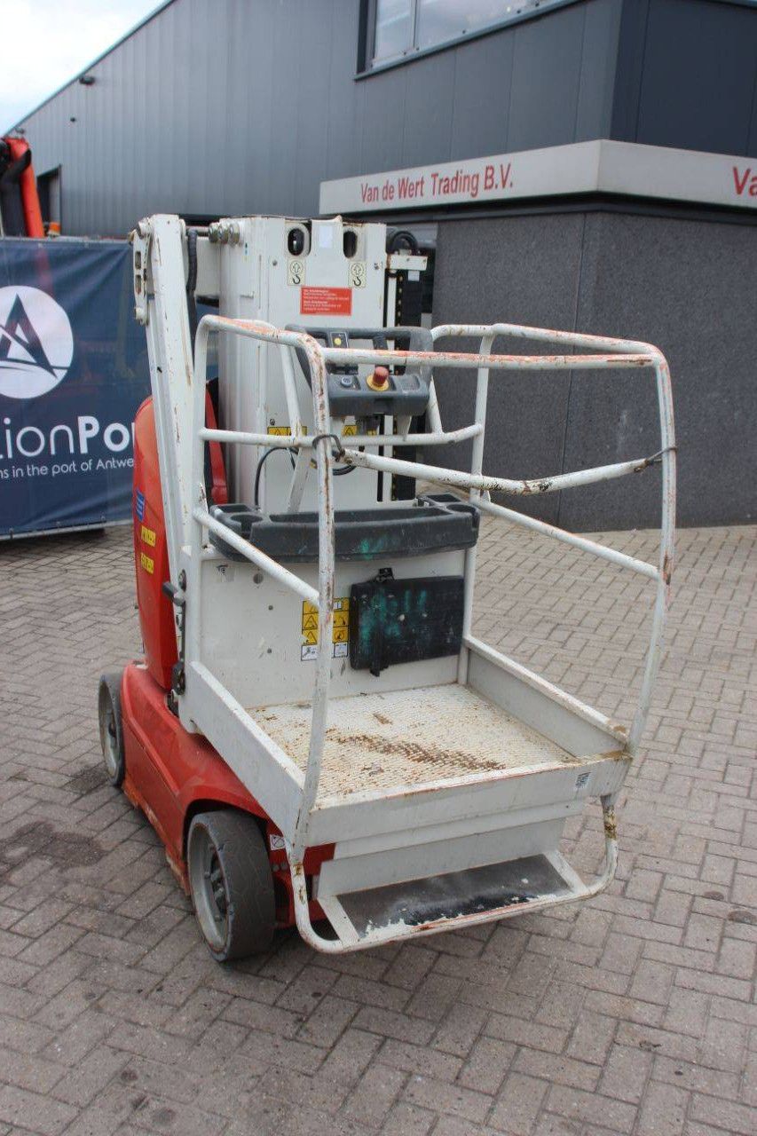 JLG Toucan 8E Electric Mast Lift 8.15m 2013