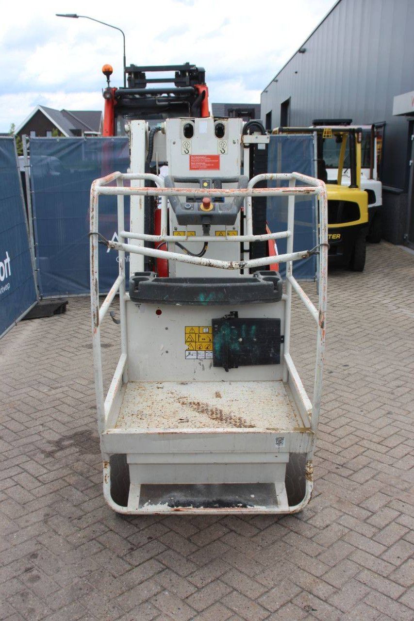 JLG Toucan 8E Electric Mast Lift 8.15m 2013