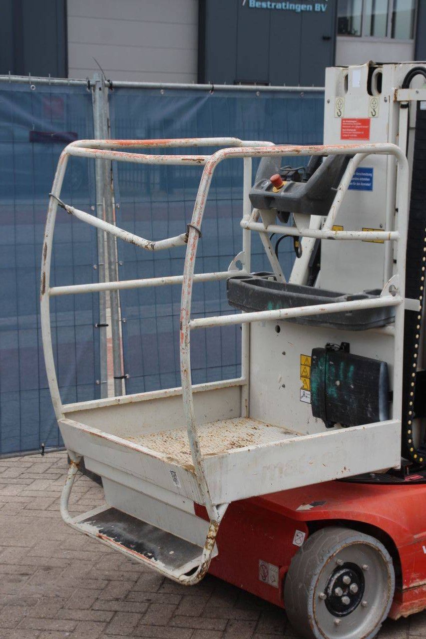 JLG Toucan 8E Electric Mast Lift 8.15m 2013