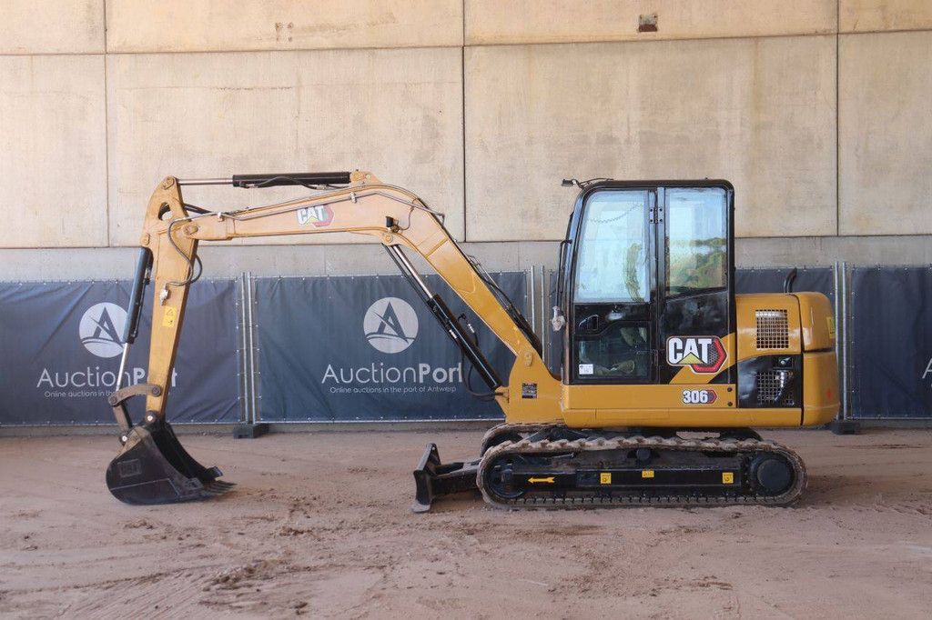 Raupenbagger Caterpillar 306D Diesel 41kW 2022