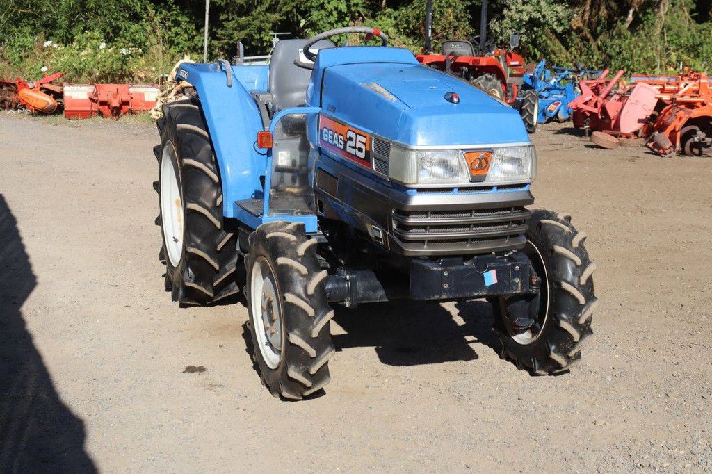 Minitraktor Iseki TG25F Diesel 25 PS