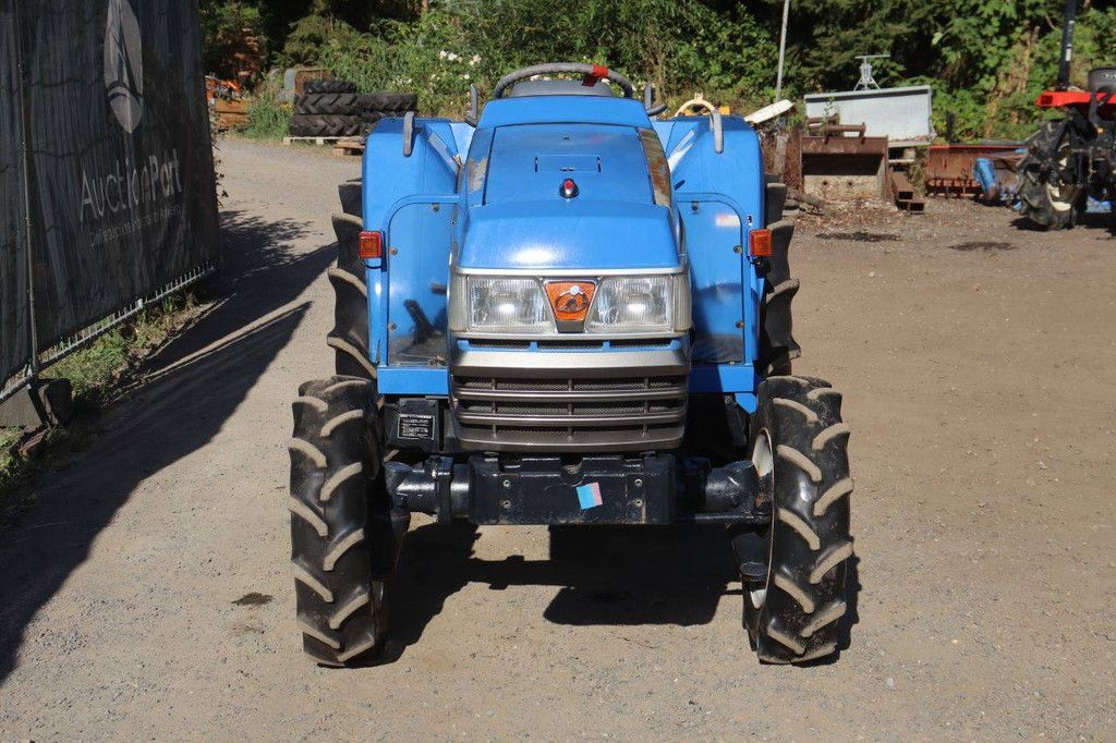 Minitraktor Iseki TG25F Diesel 25 PS