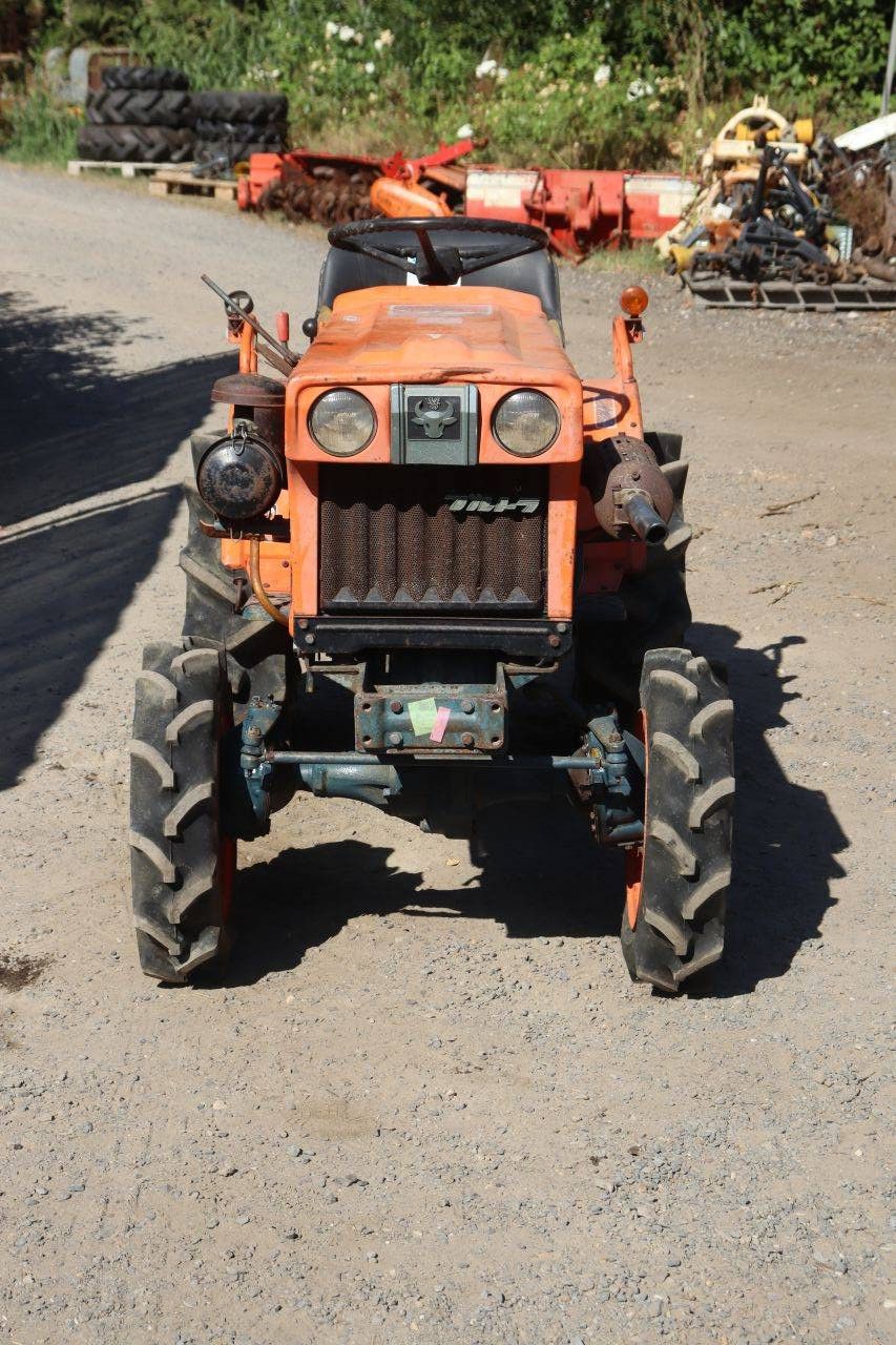 Mini tractor Kubota B6001 Diesel 12hp