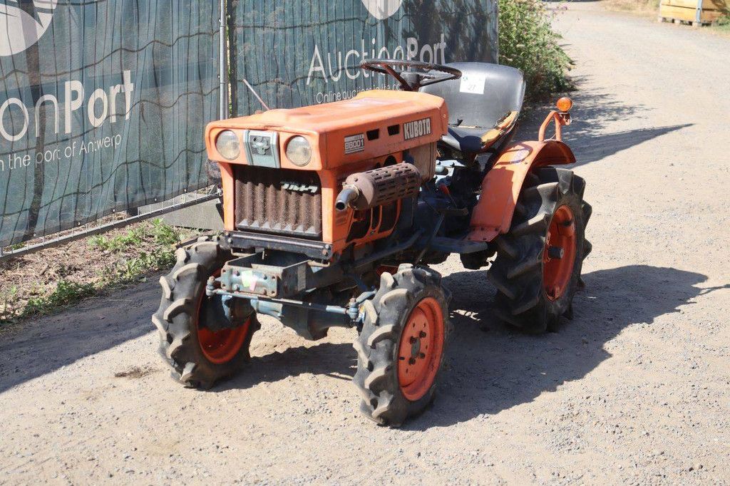 Mini tractor Kubota B6001 Diesel 12hp