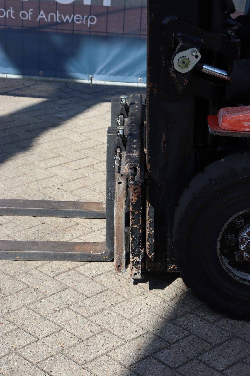 Forklift Toyota 62-7FDF25 Diesel 2500kg 6m 2004