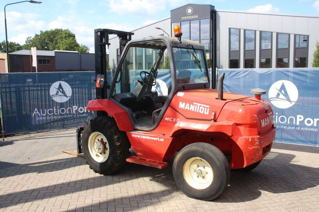 Rough-terrain forklift Manitou MC30-2 Diesel 3000kg 2002