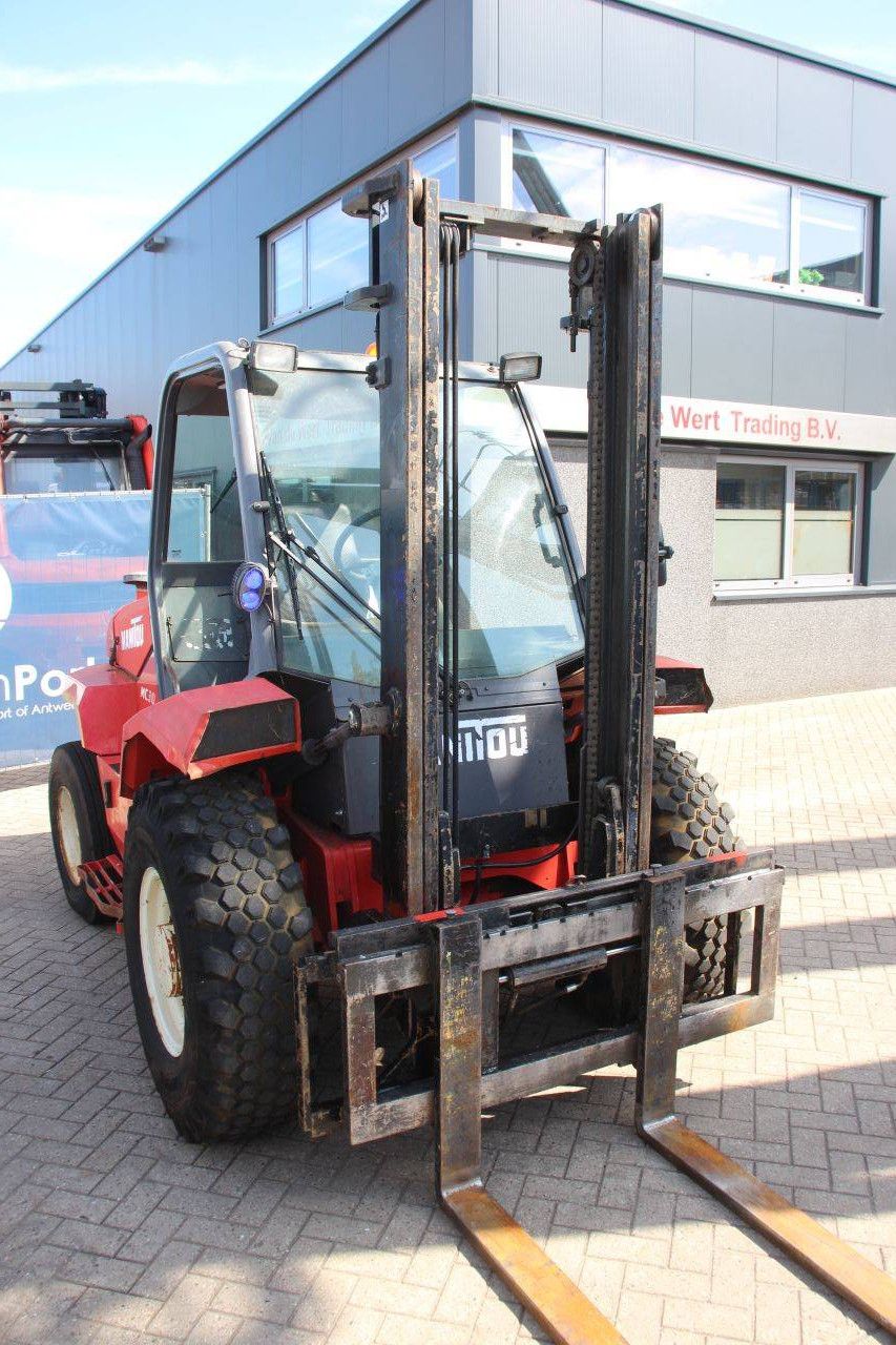 Rough-terrain forklift Manitou MC30-2 Diesel 3000kg 2002