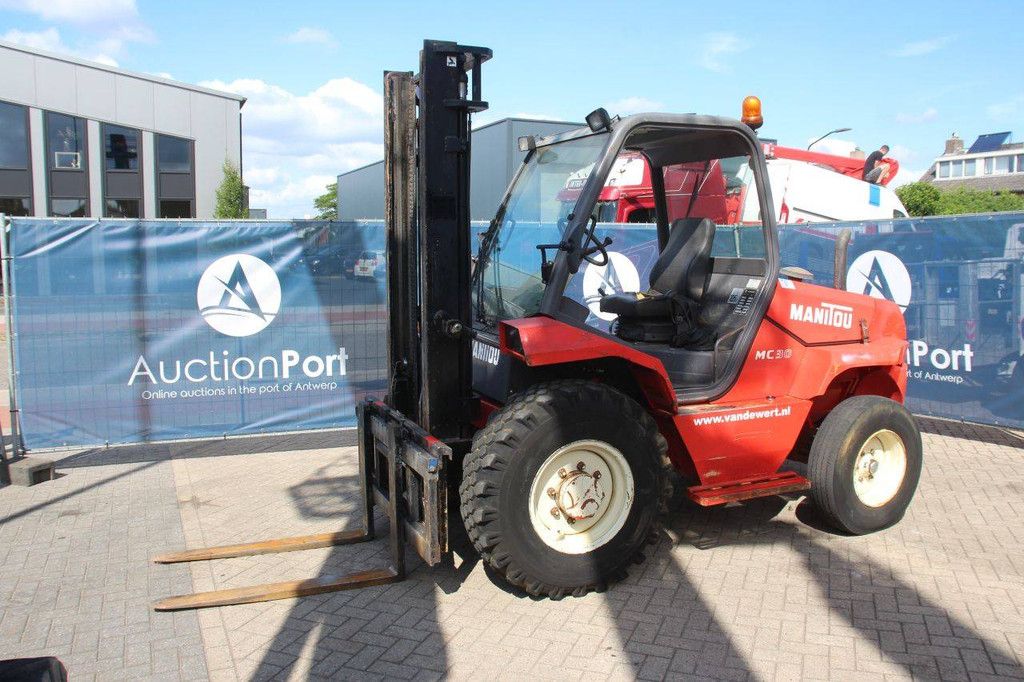Rough-terrain forklift Manitou MC30-2 Diesel 3000kg 2002