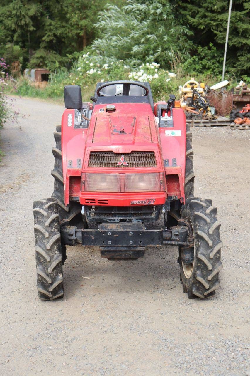 Kleintraktor Mitsubishi MT20 Diesel 20 PS