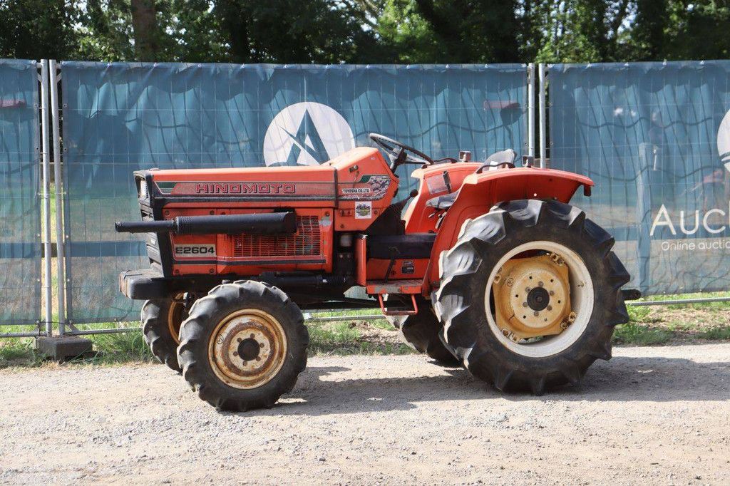 Kleintraktor Hinomoto E2604 Diesel 26 PS