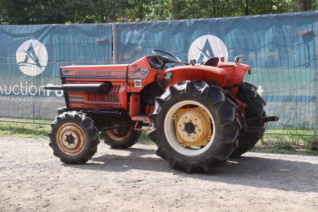 Kleintraktor Hinomoto E2604 Diesel 26 PS