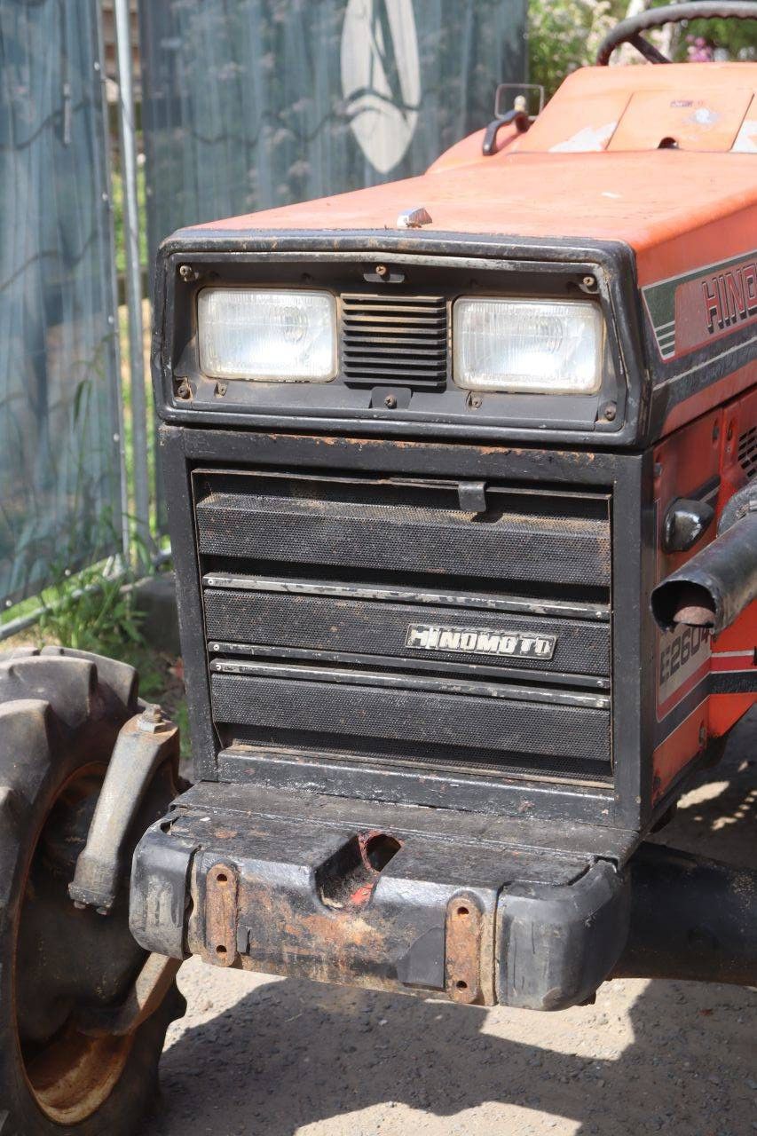 Kleintraktor Hinomoto E2604 Diesel 26 PS