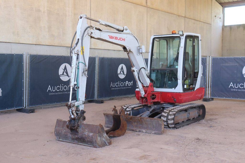 Crawler excavator Takeuchi TB235 Diesel 22kW 2019
