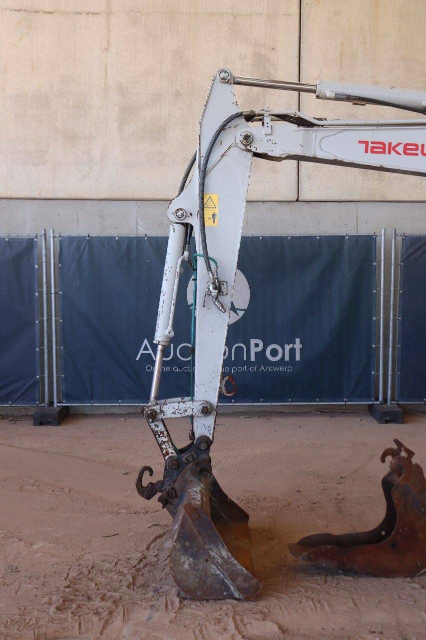 Crawler excavator Takeuchi TB235 Diesel 22kW 2019