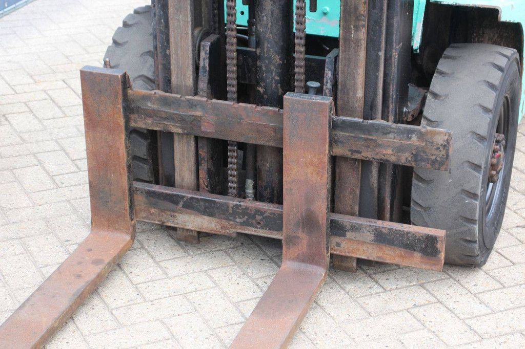 Forklift Yang FD-25 Diesel 2500kg 1998