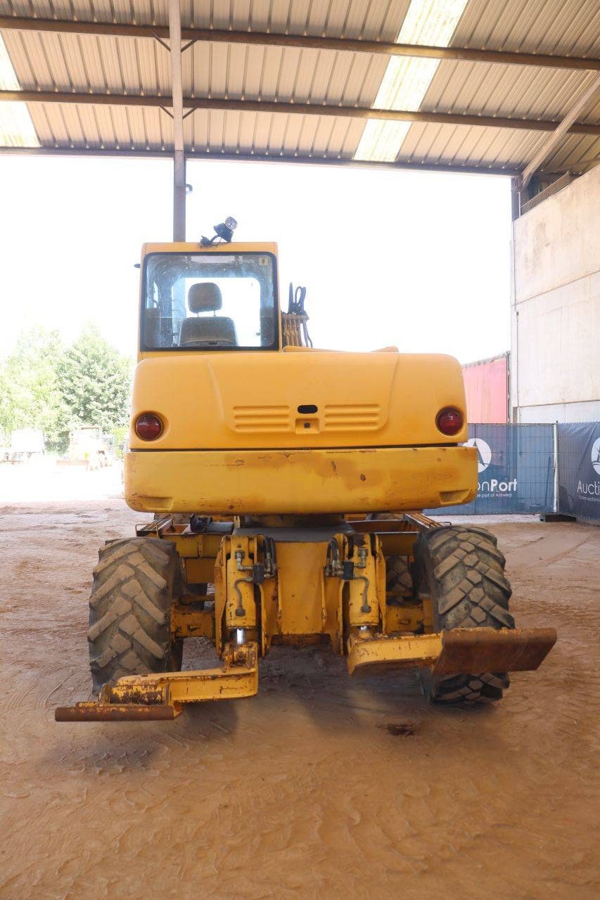 Wheel excavator Komatsu PW110R Diesel 69kW 2005