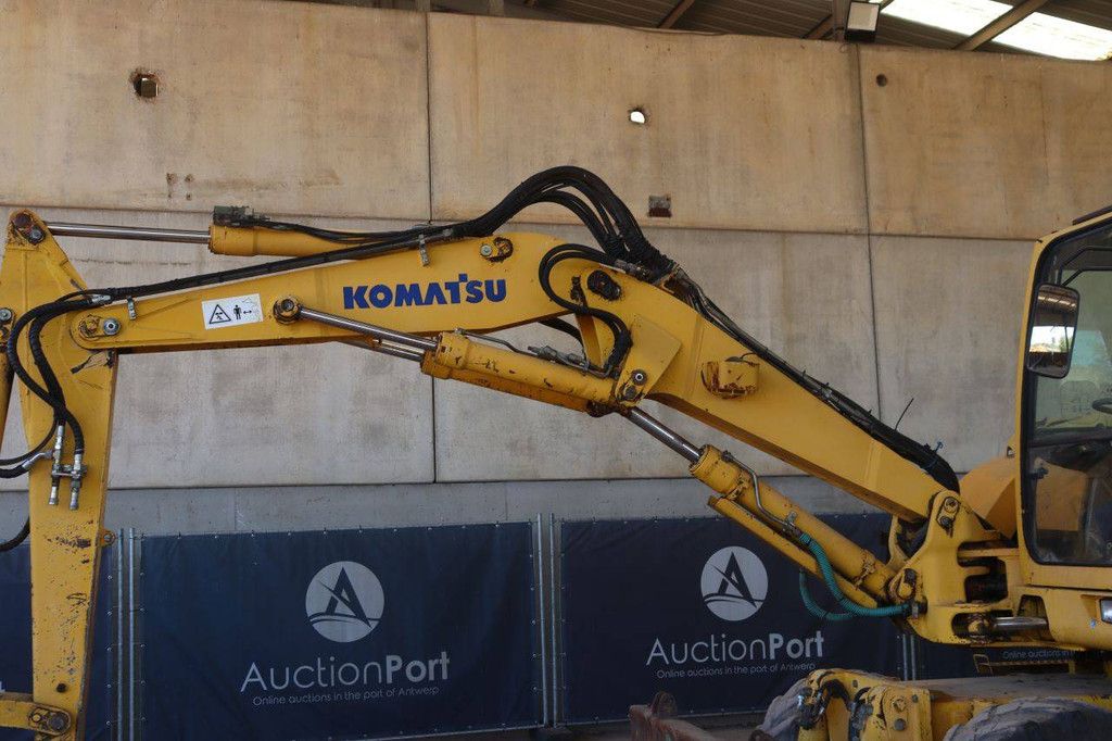Wheel excavator Komatsu PW110R Diesel 69kW 2005