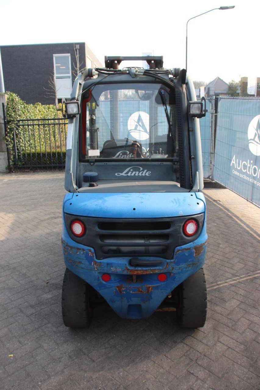 Linde H25D-01 Diesel-Gabelstapler 2500 kg 7,0 m 2010