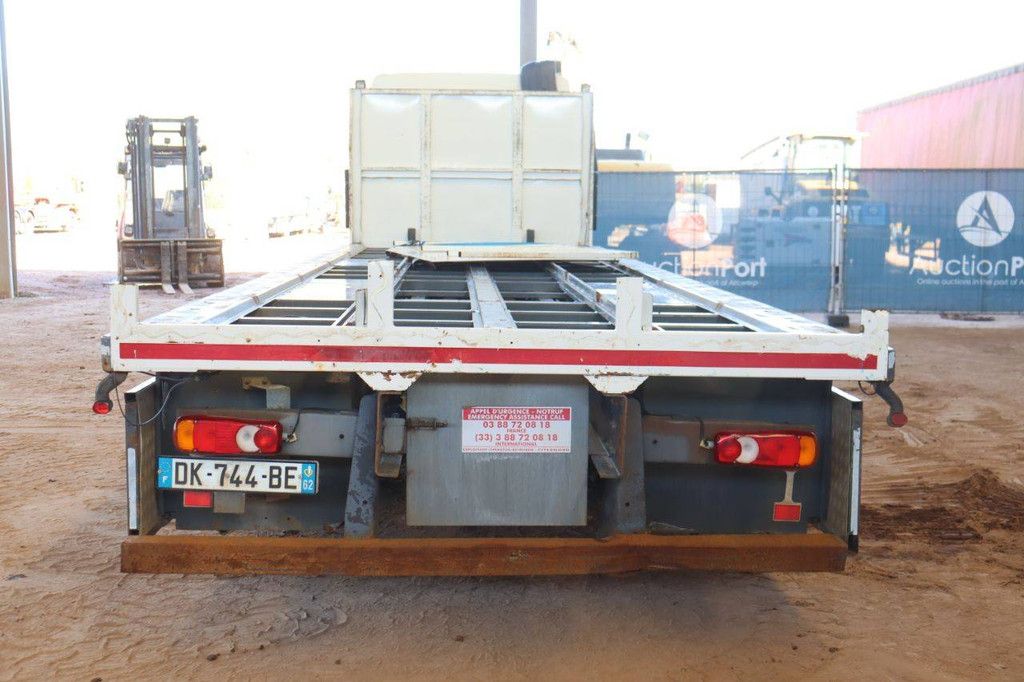 DAF LF Diesel flatbed body