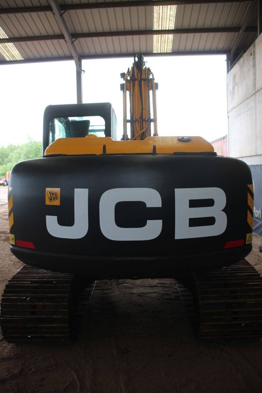 Raupenbagger JCB JS130LC Diesel 81kW 2015