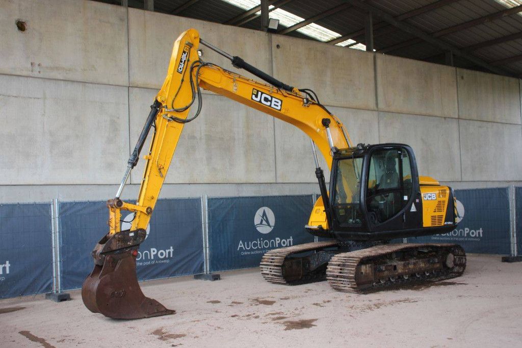 Raupenbagger JCB JS130LC Diesel 81kW 2015