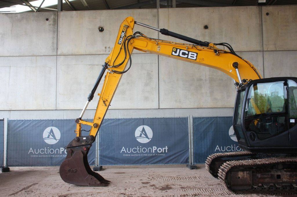 Raupenbagger JCB JS130LC Diesel 81kW 2015