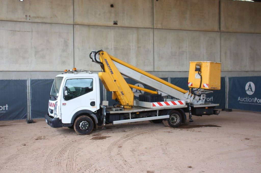 LKW-Arbeitsbühne Renault Maxity 120DXI Diesel 20,2 m 2016