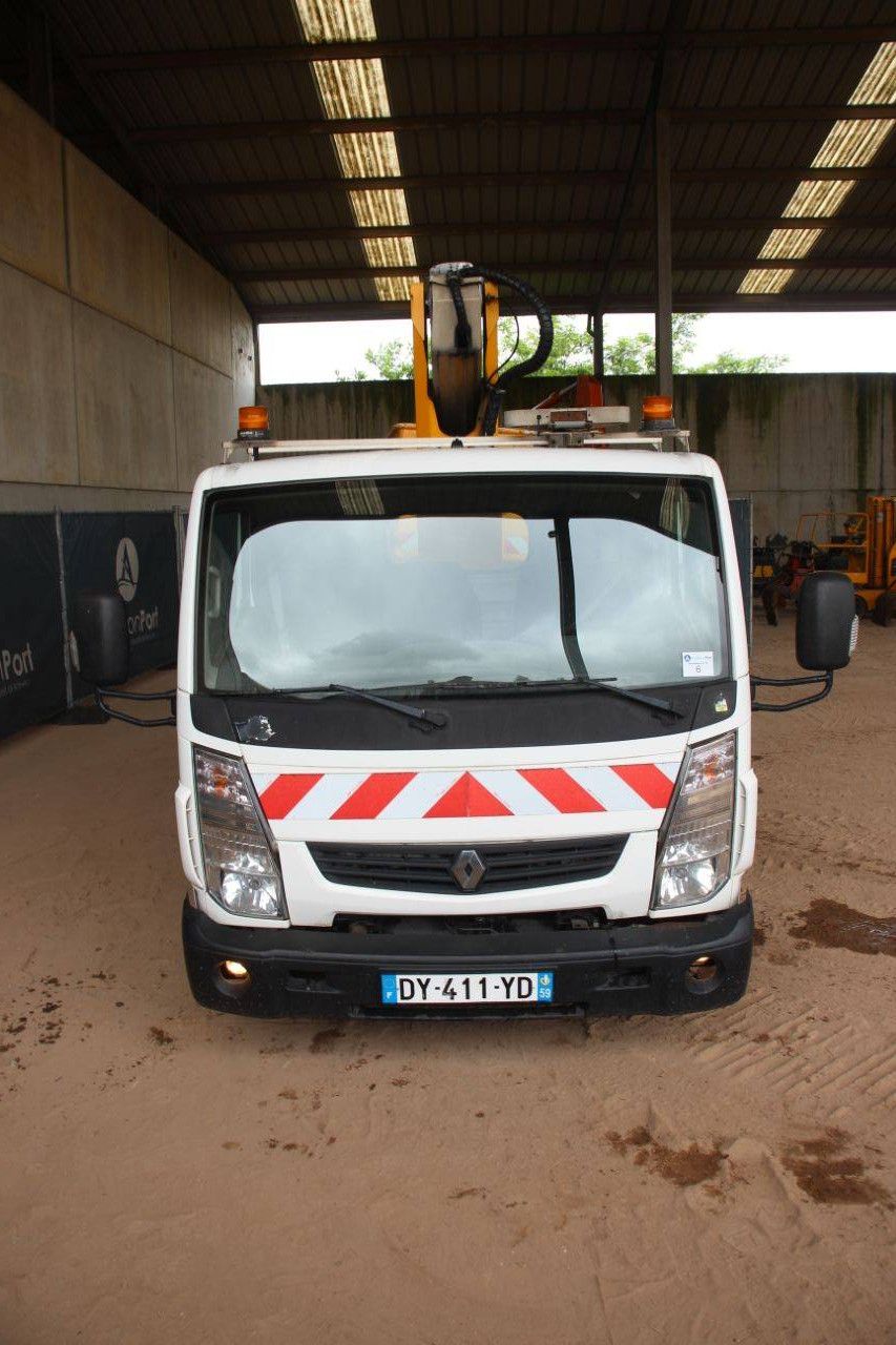LKW-Arbeitsbühne Renault Maxity 120DXI Diesel 20,2 m 2016