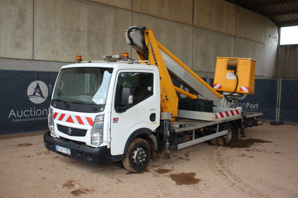 LKW-Arbeitsbühne Renault Maxity 120DXI Diesel 20,2 m 2016