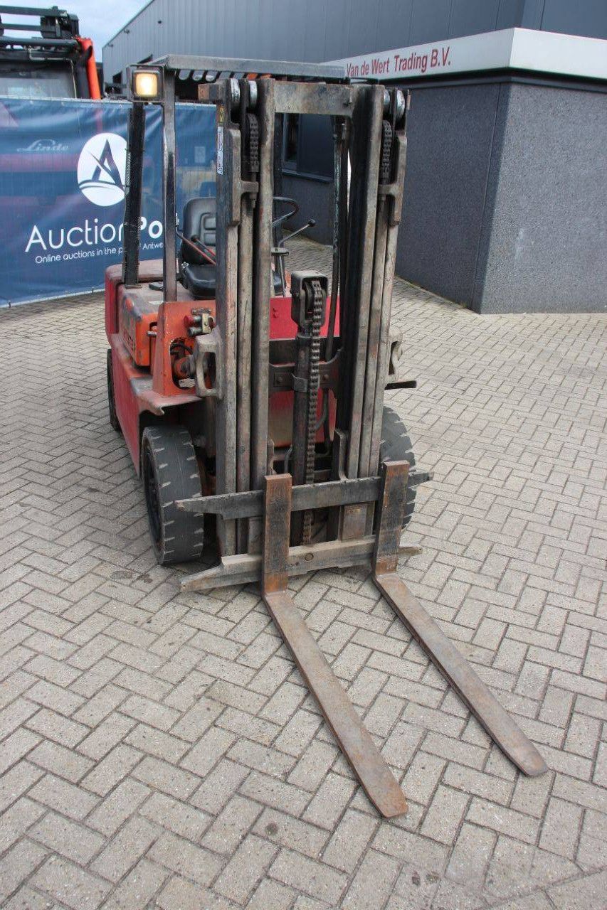 Forklift Hyster H2.50XL Diesel 2460kg 4.3m 1989