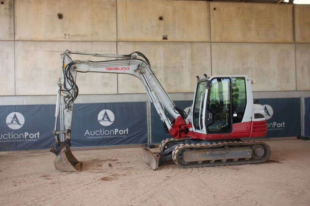 Rupsgraafmachine Takeuchi TB285 Diesel 52kW 2013