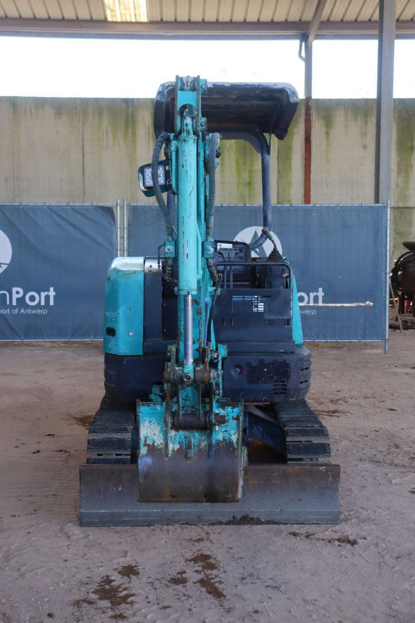 Mini excavator Takeuchi TB20R Diesel
