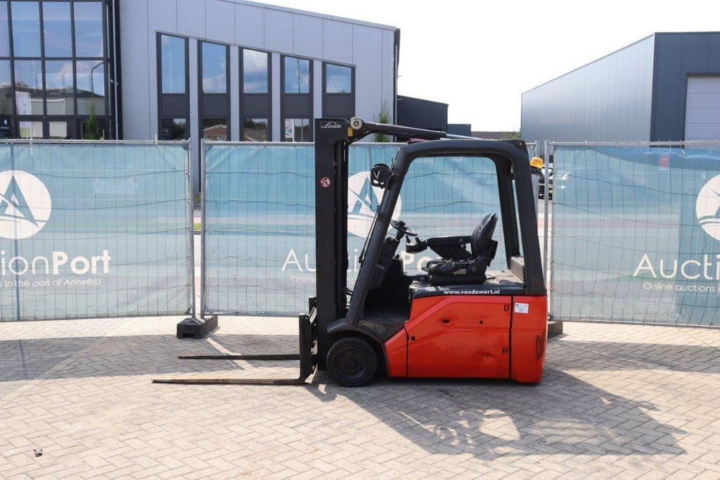 Linde E16-01 Electric Forklift 1600kg 4.5m 2014