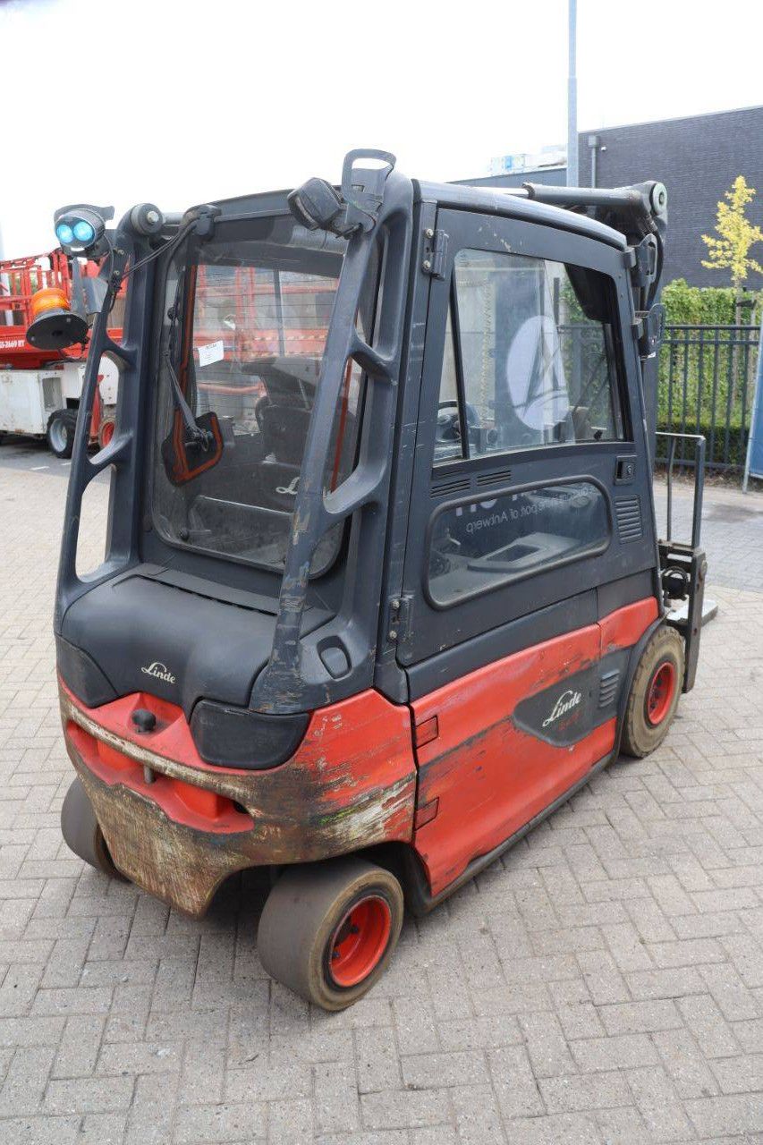Linde E25 Electric Forklift 2500kg 4.2m 2016