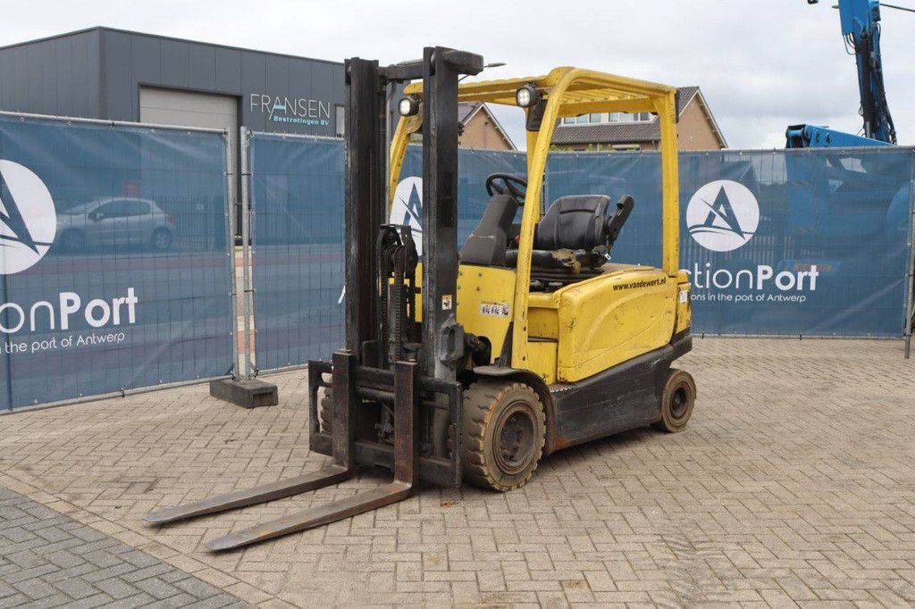 Hyster J3.0XN Elektrogabelstapler, 2330 kg, 3,2 m, Baujahr 2011