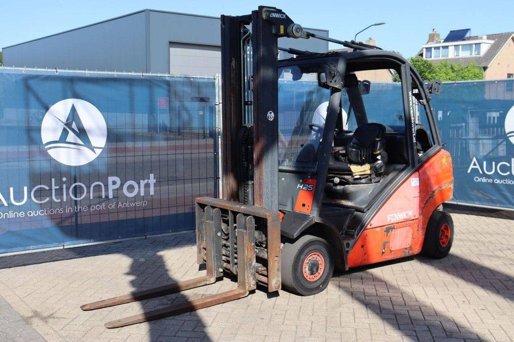 Forklift Linde H25T LPG 2500kg 7m 2007