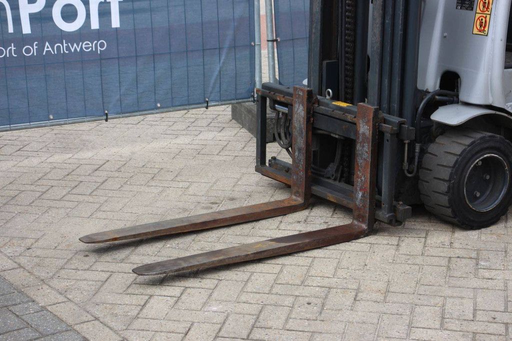 Forklift Still RX70-18 LPG 1800kg 2009