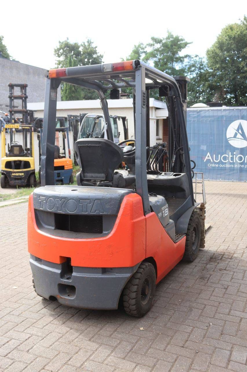 Forklift Toyota 02-8FDF18 Diesel 1750kg 4.7m 2013